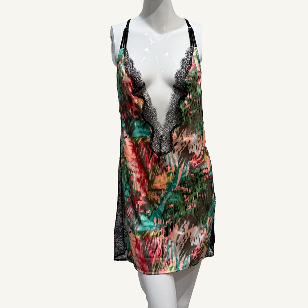 Victoria Secret Black Label Chemise Tropical Print Racerback XL